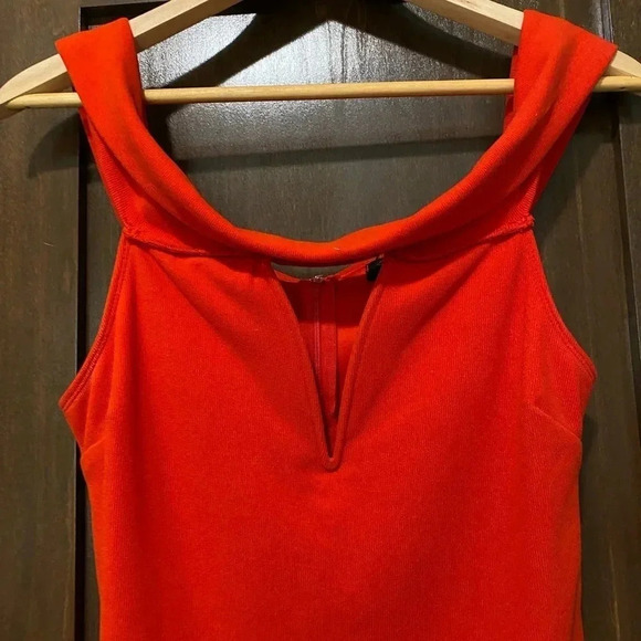 Red Hot Bodycon Dress.  Size L.  NWOT.  Lined. - Picture 3 of 6